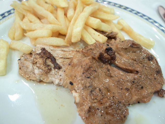 5日目 昼食 肉料理＠Paco Martin Restaurant(グラナダ)