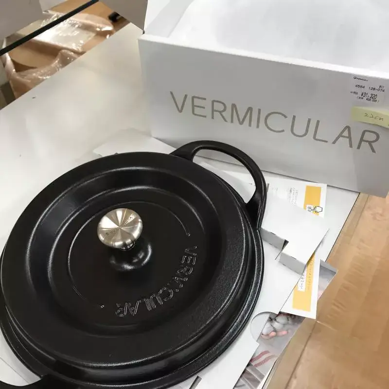 バーミキュラ 18cmと22cmのサイズ比較｜実物を見て決めた一人暮らし・二人暮らしの最適解🥘🔍