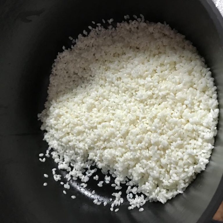 オーブンポットラウンド22cmでお米2合を炊く バーミキュラの白米レシピ！ | 豊かな暮らしの鍵 株主優待と投資で楽しむライフスタイル