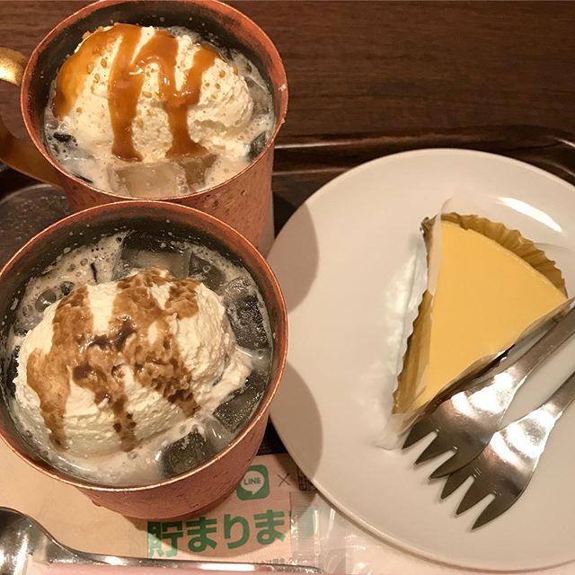 【優待カフェ】上島珈琲店で「金胡麻ミルク珈琲」「湯蒸しチーズケーキ」を頂く❣️