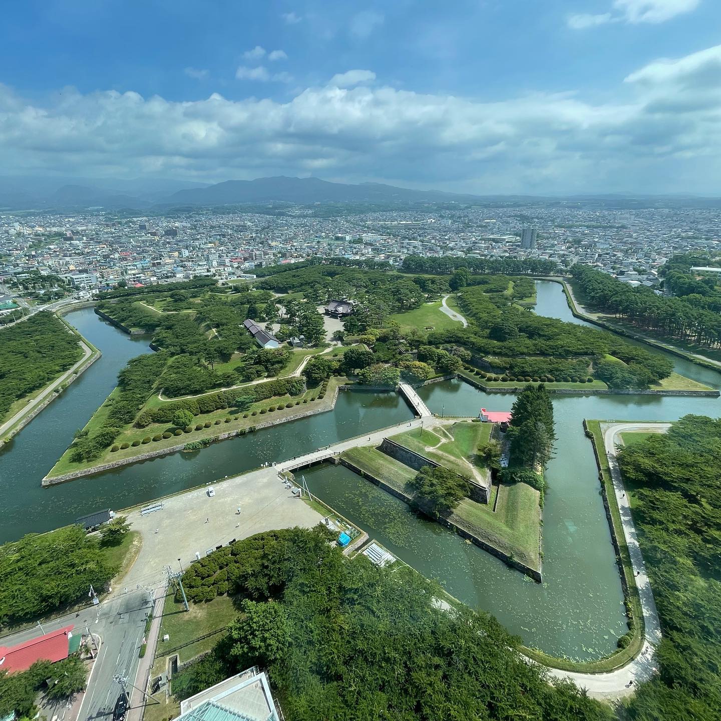 北海道探索：五稜郭の歴史、くら寿司の味、そして洞爺湖の大自然🌲🍣＠北海道旅行2日目🚗