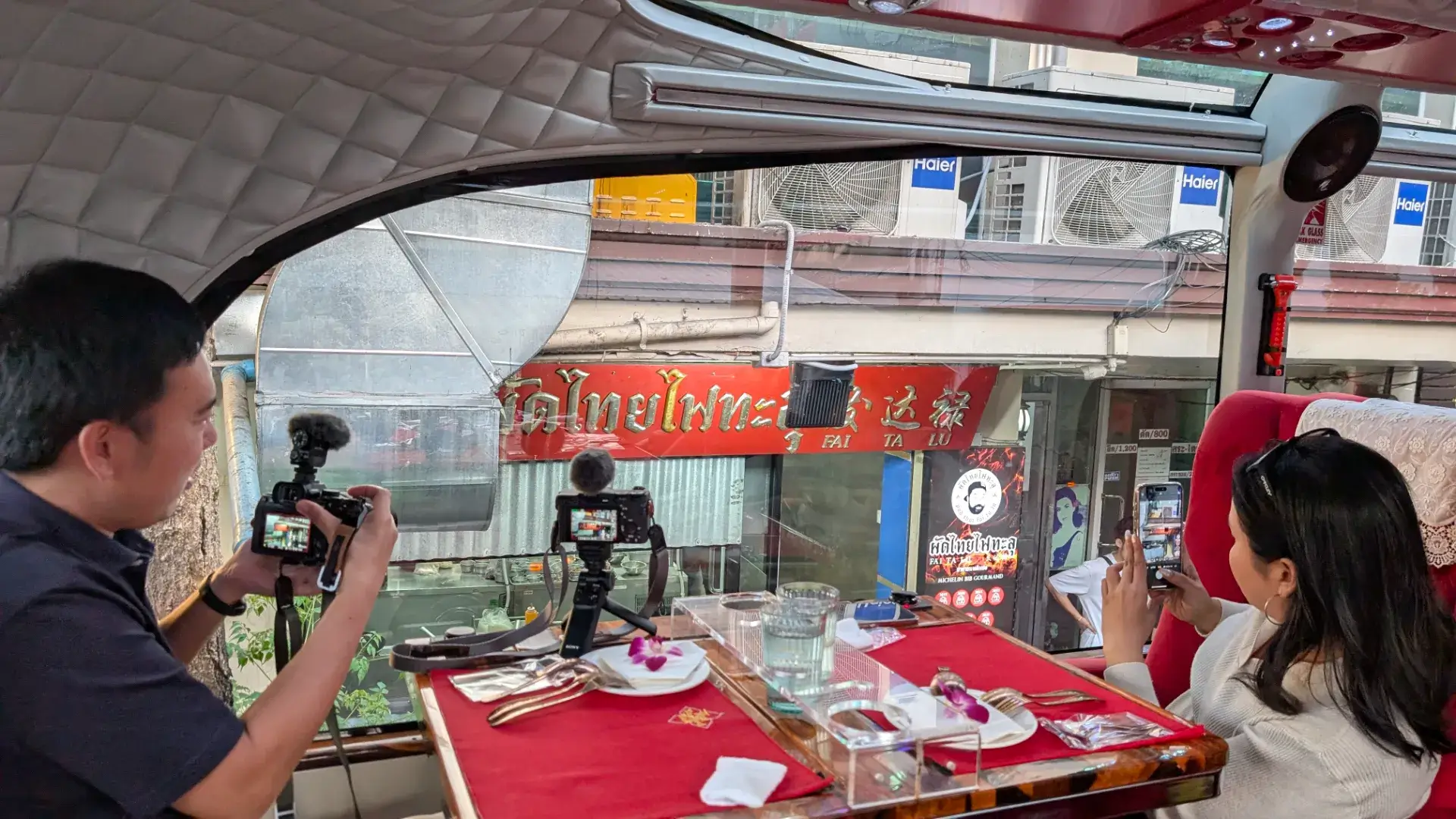 バンコクの最新バスフードツアーで誕生日サプライズ！ドンムアン空港の豪華ラウンジとタイ旅行の費用総額も公開【完結編】✈️🍻