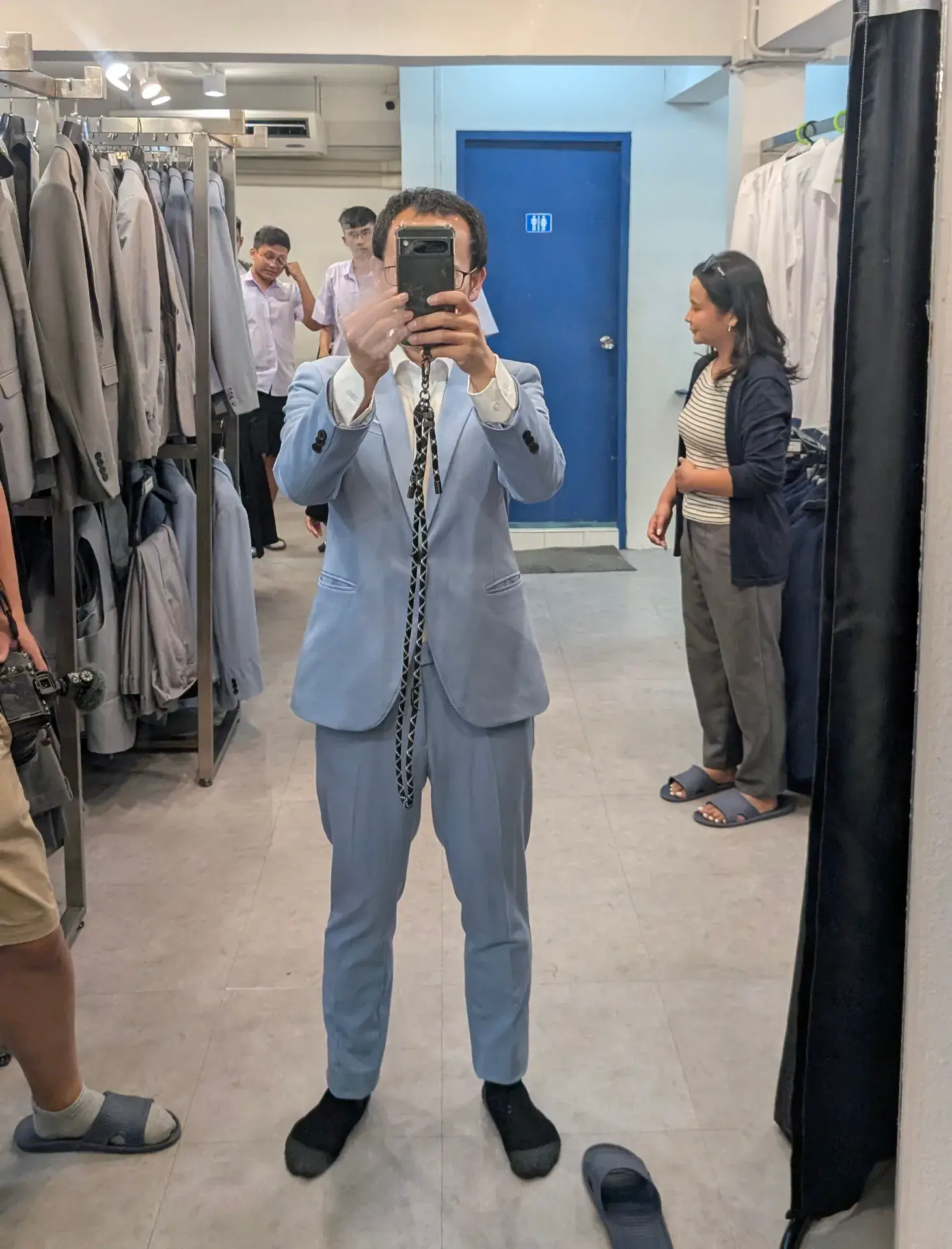 タイ結婚式準備レポ！貸衣装で選んだ勝負スーツと、Modena by Fraser Bangkokの洗濯機付きルームが超快適👔🏨