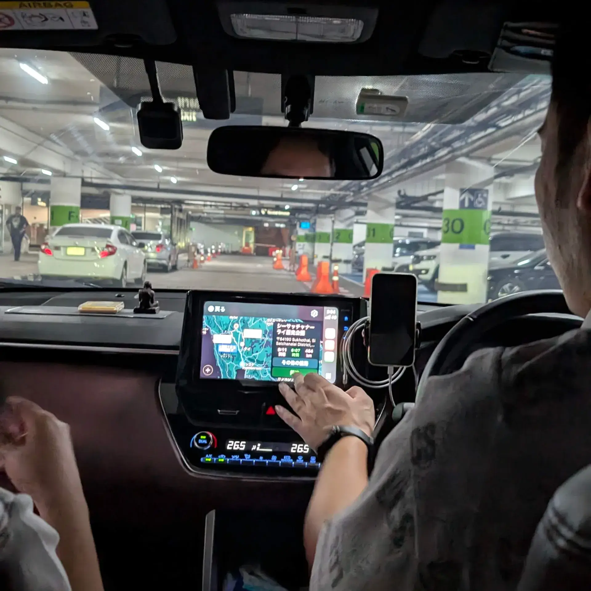 タイ・ドンムアン到着からスコータイまで460km深夜ドライブ！楽天モバイルeSIM活用＆世界遺産巡りレポ 🇹🇭🚗