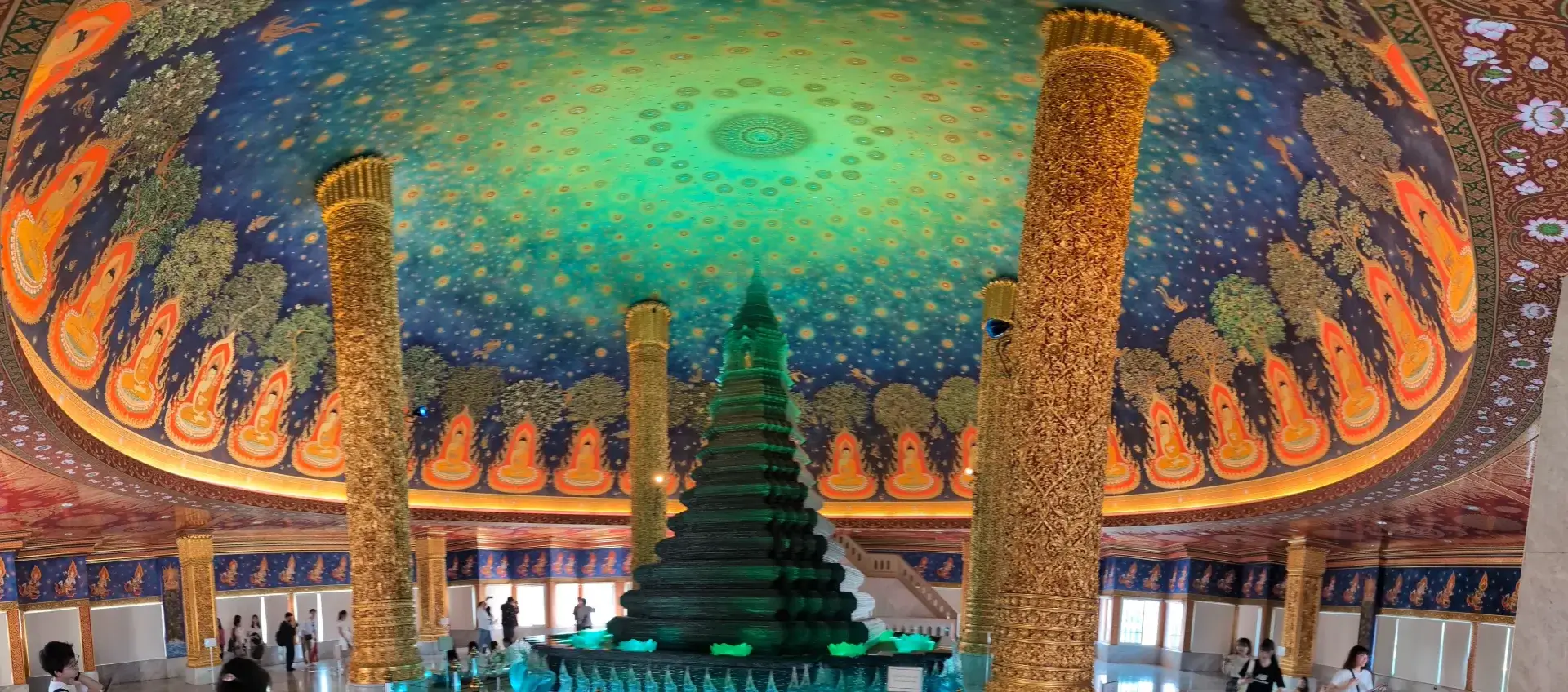 バンコク最終日はエメラルドに輝くワット・パクナムへ！話題の映えスポットと老舗ヘルスランドで極上の癒やし体験🛕💆